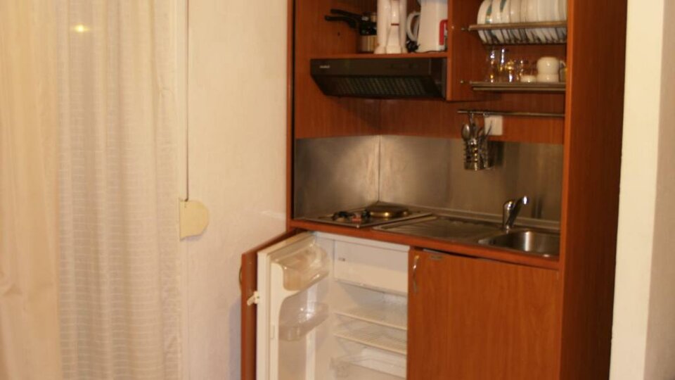 Tiara Holidays - Kavala Beach - studio kuhinja